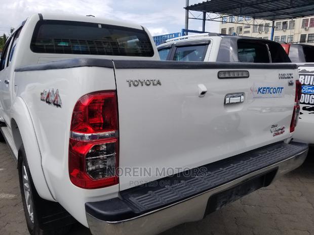 2014 Toyota Hilux Pearl - Quality Pre-Owned Pickup