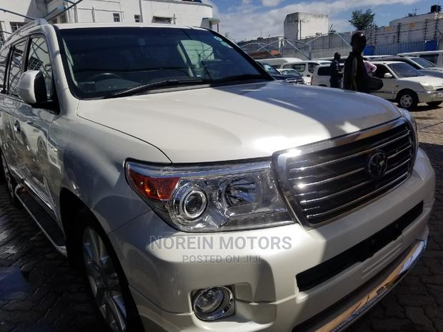 2015 Toyota Land Cruiser in White - Pre-Owned 4x4 SUV - Off-Road Adventure Awaits