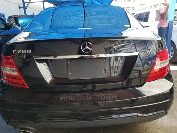 Spacious 2014 Mercedes-Benz C200 - Affordable Luxury