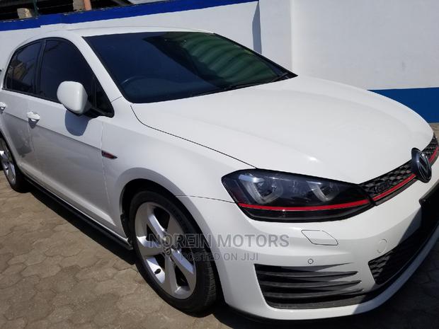White 2015 Volkswagen Golf GTI: Sporty, Speedy, Stylish