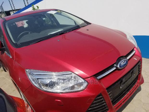 2009 Ford Sport Trac - Red Edition: Your Perfect Off-Road Companion