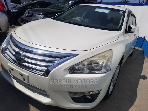 2014 Nissan Teana Off-White Sedan for sale