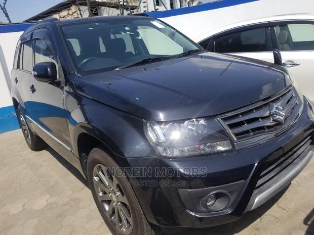 Black 2015 Suzuki Escudo: Versatile, Stylish Off-Roader