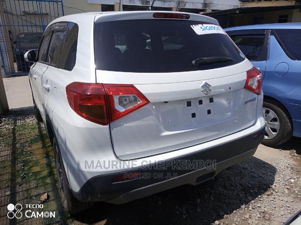 Suzuki Escudo 2014 White