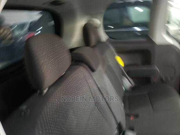 2015 Toyota Spade Black - Capable and Attractive SUV