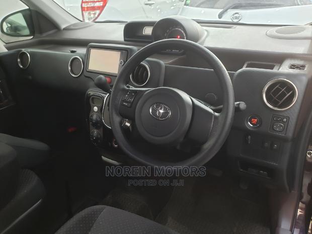 2015 Toyota Spade Black - Capable and Attractive SUV