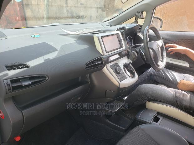 White Toyota Wish 2015 - Quality Pre-owned Vehicle