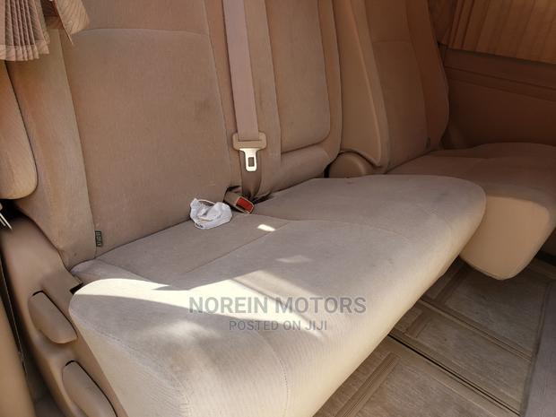 2013 Toyota Vellfire Blue - Sleek and Sophisticated Minivan