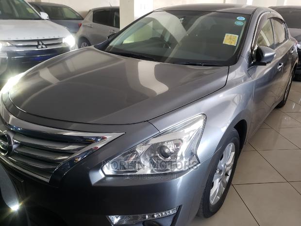 Brown Nissan Teana 2014 Luxury Sedan Available