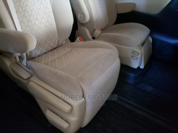 Off-White 2015 Toyota Vellfire - Luxurious Minivan for Sale