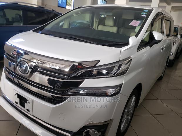 Off-White 2015 Toyota Vellfire - Luxurious Minivan for Sale