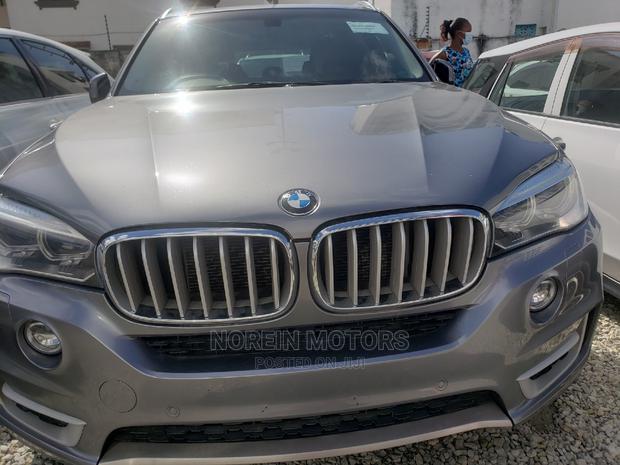 Gray BMW X5 2015 - Used SUV with Premium Features