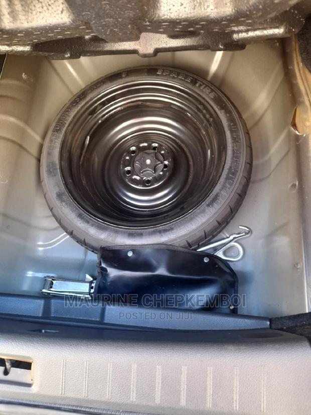 Nissan Bluebird 2014 Black