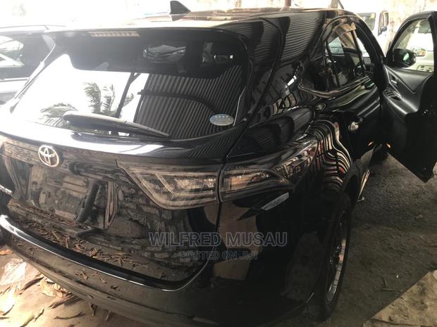 2014 Toyota Harrier: Premium Midsize SUV - Experience Comfort and Performance