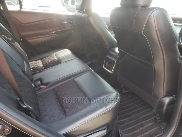 Purple 2015 Toyota Harrier: Luxury SUV with Distinctive Look