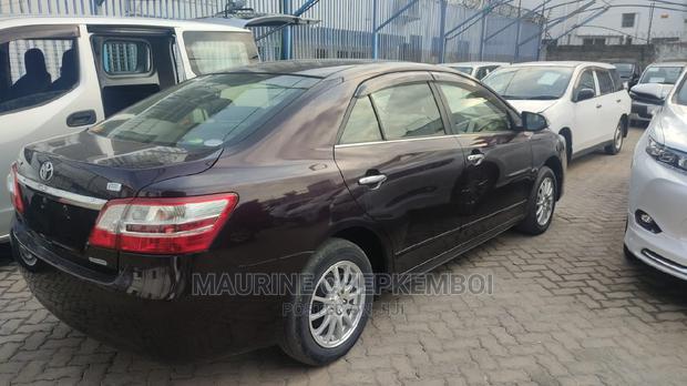 Toyota Premio 2014 Black