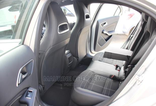 Mercedes-Benz A-Class 2014 Silver