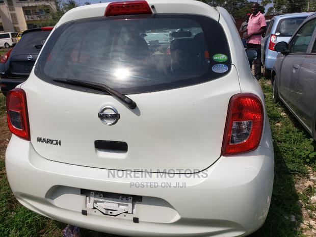 2015 Nissan March: Compact Car, Big on Features, Pearl Trim