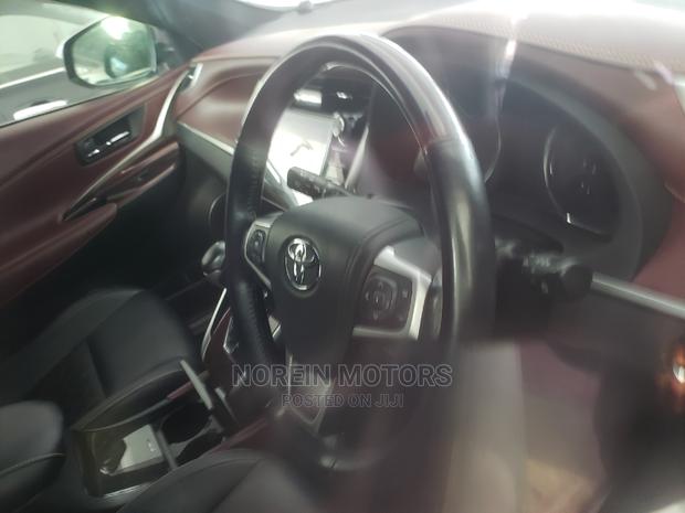 White 2015 Toyota Harrier - Premium Luxury SUV