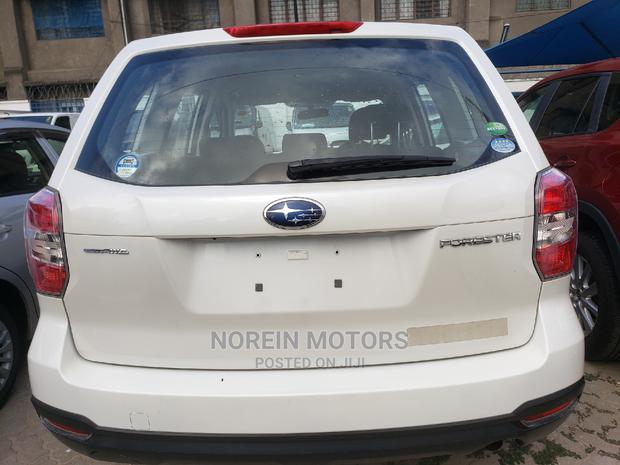 White 2014 Subaru Forester - Pre-owned