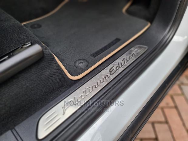 Porsche Cayenne 2015 - White - Luxury SUV for Sale