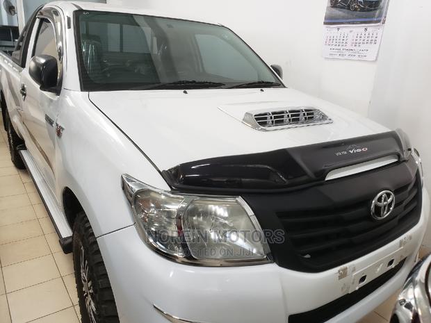 2014 Toyota Hilux White - Versatile, Durable, and Stylish Pickup Truck