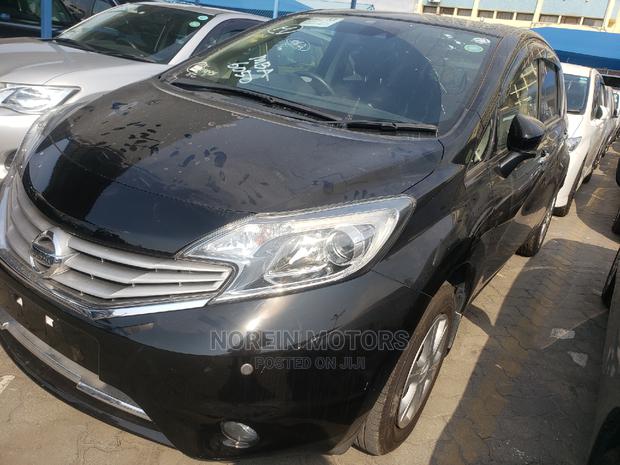 2015 Nissan Note Black: Affordable and Stylish Compact Car