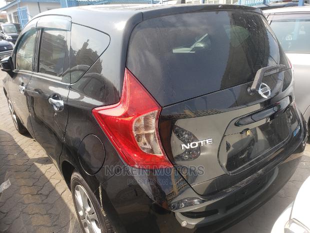 2015 Nissan Note Black: Affordable and Stylish Compact Car