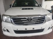 2014 Toyota Hilux White: The Ultimate Off-Roader for sale
