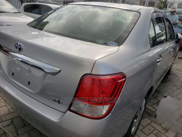 2015 Toyota Axio Gold - Used Gold Sedan for Sale