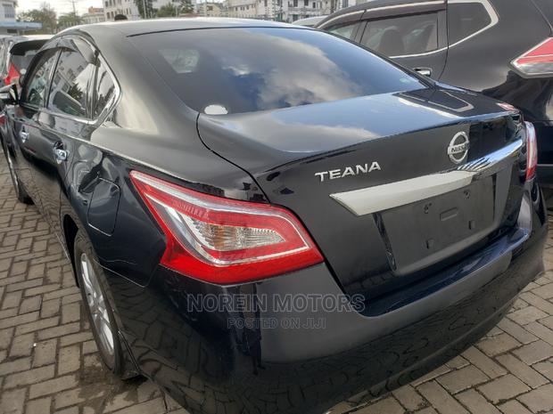 Stylish 2015 Nissan Teana Matt Black - Premium Sedan Available