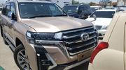 Toyota Land Cruiser 2015 4.6 V8 ZX Gold for sale