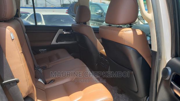 Toyota Land Cruiser 2015 4.6 V8 ZX Gold