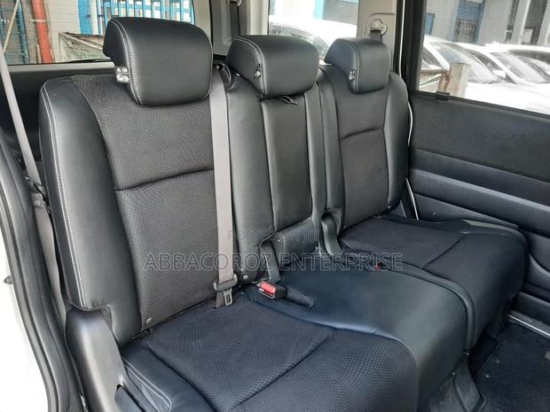 Honda Stepwgn 2015 Pearl