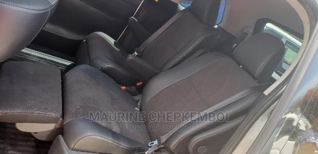 Toyota Estima 2014 White