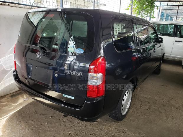 Toyota Succeed 2015 Black