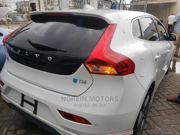 2015 Volvo V40 - White Hatchback - Used Car Available