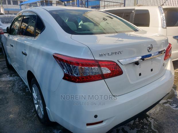 Pre-Owned 2014 Nissan Bluebird in White Color