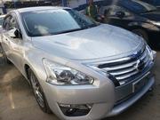 Teal Nissan Teana 2014 - Unleash the Power of Style for sale