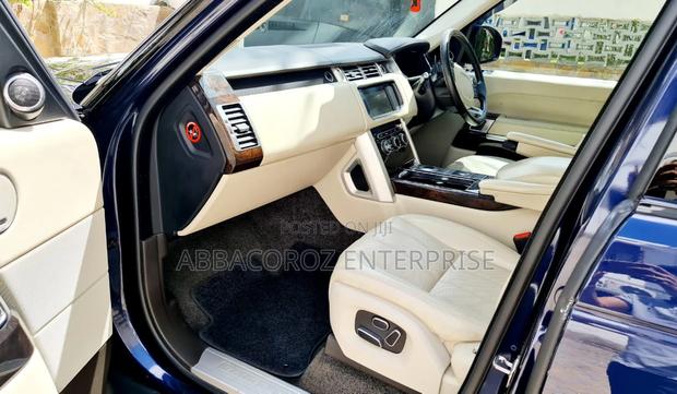 Land Rover Range Rover Vogue 2014 Blue