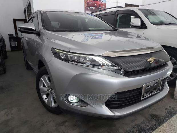 2015 Toyota Harrier Silver - Modern SUV, Unmatched Comfort