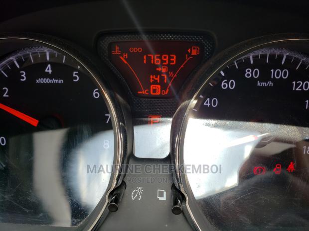 Nissan Latio 1.2 2014 Silver