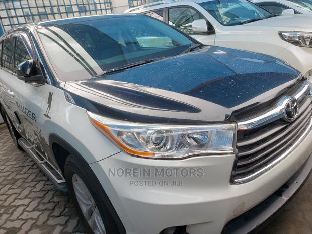 2016 Toyota Kluger White: Used, Well-Maintained SUV