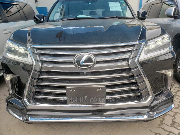 Black 2019 Lexus LX: Elegance Meets Might
