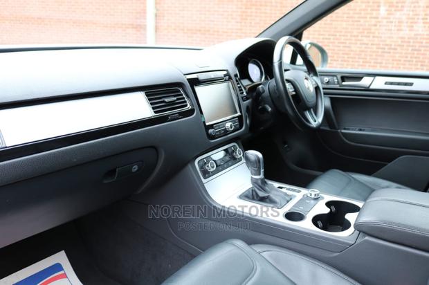 White 2015 Volkswagen Touareg - Pre-owned Luxury SUV