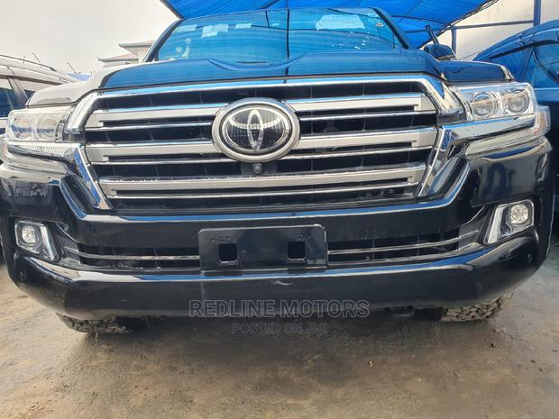 2016 Toyota Land Cruiser Prado 3.0 D-4d (190 Hp) 7 Seats Black - Luxury Trim