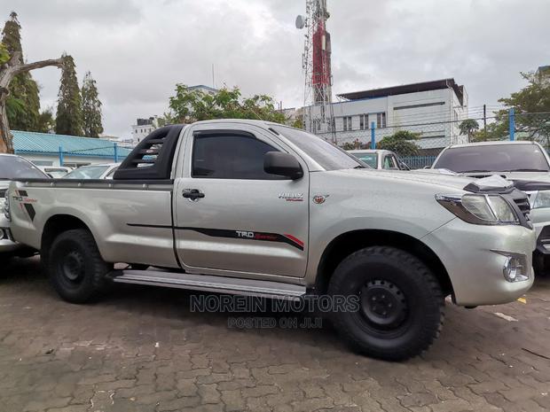 Used 2014 Toyota Hilux in Silver - Ideal for Daily Driving