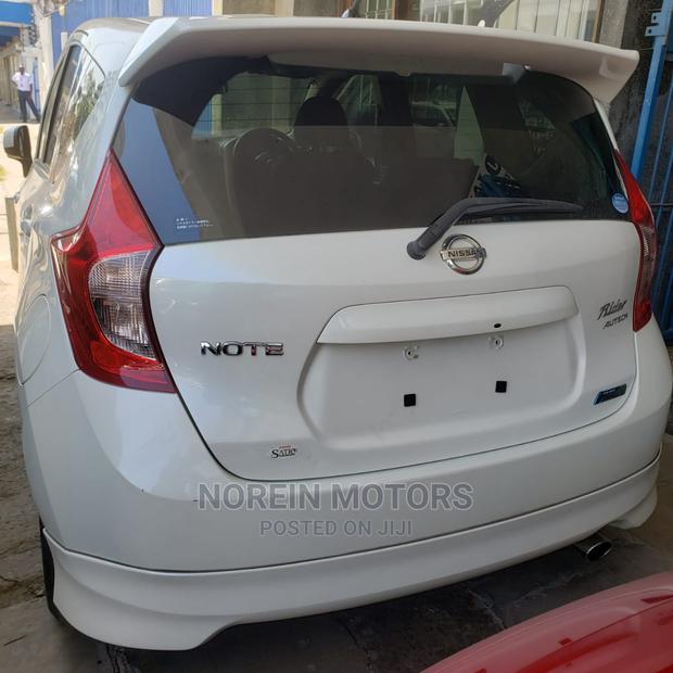 2015 Nissan Note Off-White: Two Exciting Variants Available