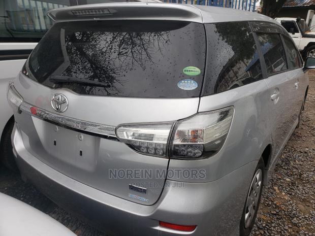 2014 Toyota Vanguard Silver - Used and Ready to Drive