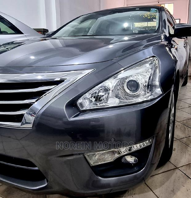 Grey 2015 Nissan Teana - Quality Used Vehicle